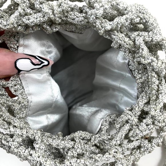 ❌SOLD❌ Vintage handmade silver woven mini pouch bag - Picture 7 of 9